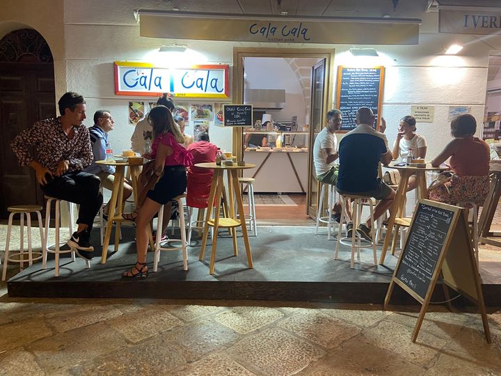 Una nuova attività accende i propri fornelli nel centro città di Favignana.